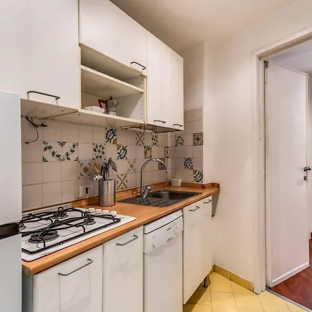 דירה Splendid Flat On The Tiber River
