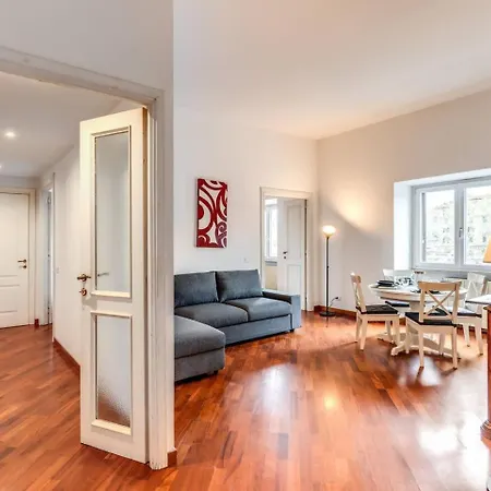 Daire Splendid Flat On The Tiber River Roma
